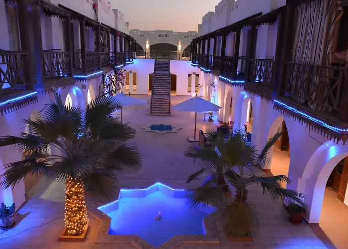 Deep Ashri & Dive Club شقة مرسى علم